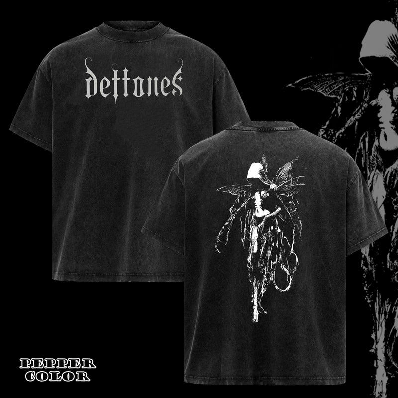 Vintage Deftones Graphic Tee – 90s Grunge Tshirt